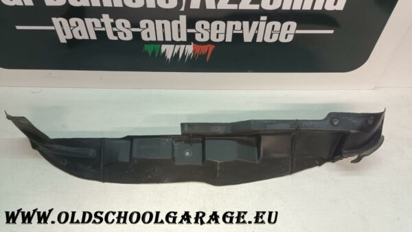 RIVESTIMENTO ESTREMITÀ PARAFANGO AUDI A4 B5