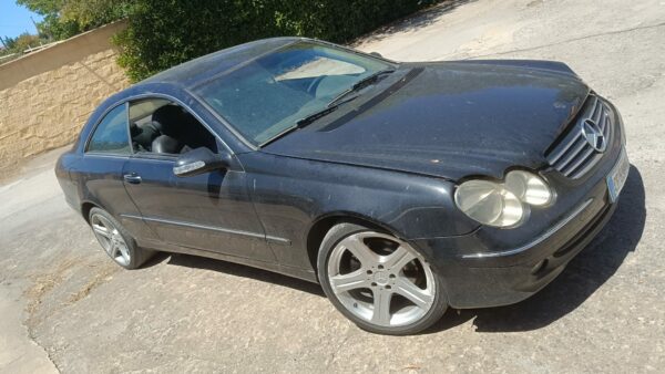 MERCEDES CLK 270 ANNO 2004